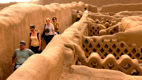 Chan, Chan, the world's largest mud city
