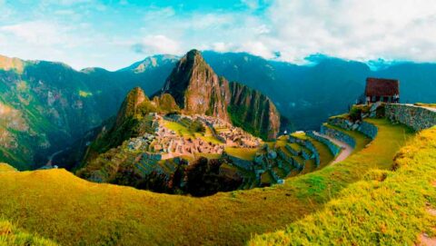 inca trail to Machu Picchu, wonder of the world, Cusco Peru