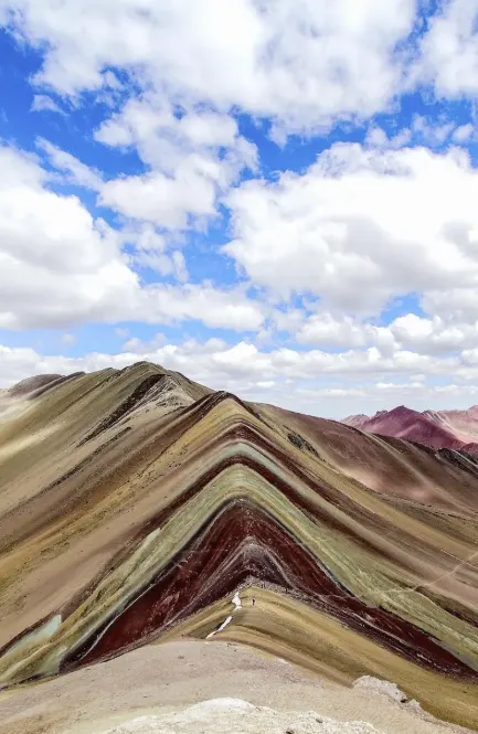 DISCOVERING THE RAINBOW MOUNTAIN’S BEAUTY  FULL DAY