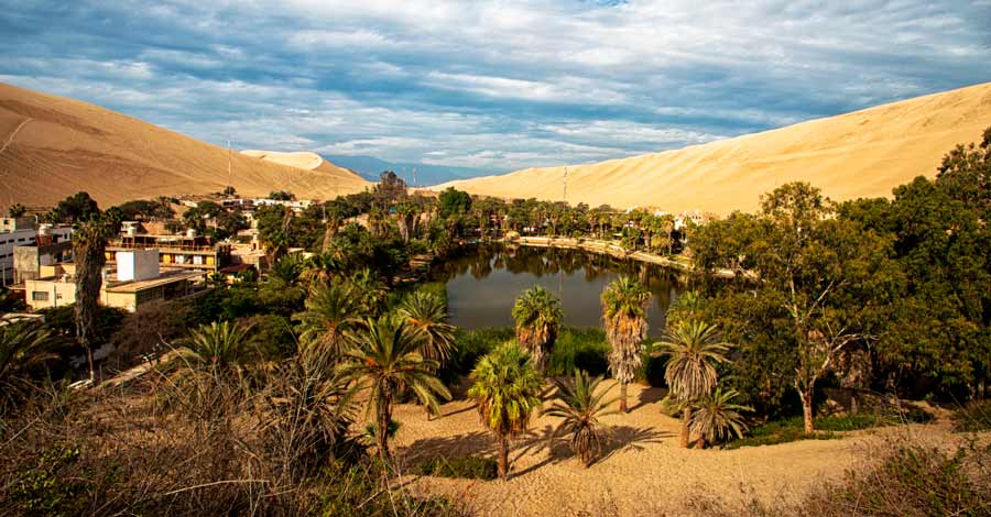 The Story of the 'Huacachina', Peru's Natural Desert Oasis - Artic