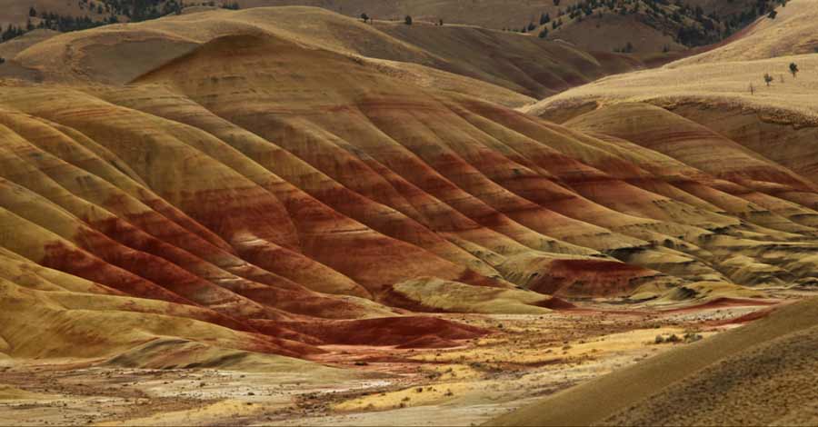 Painted hills in Oregon, United States, Auri Peru.jpg