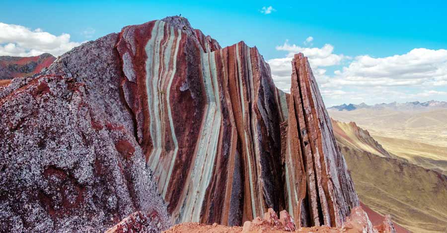 Pallay Poncho Rainbow Mountain by Auri Peru