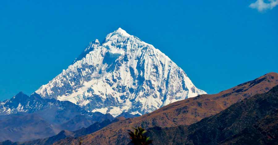 Salkantay mountain view from the distance - Auri