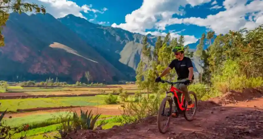 urubamba town cycling