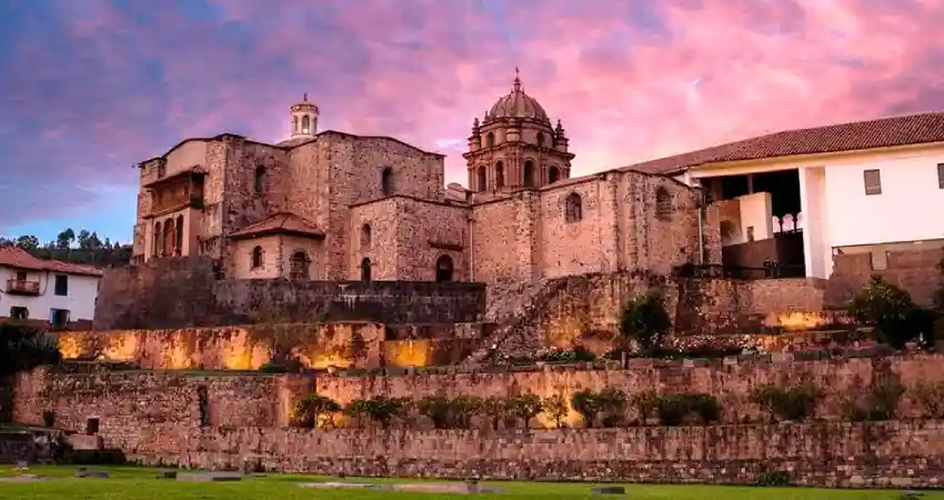 churches in cusco peru church of santo domingo