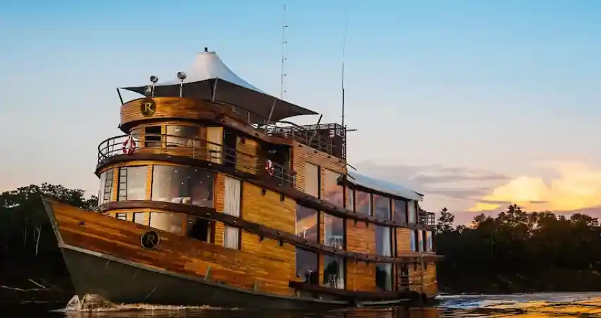 luxury amazon tour peru luxury cruise options