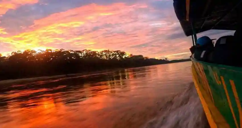 tours in iquitos nighlife adventure