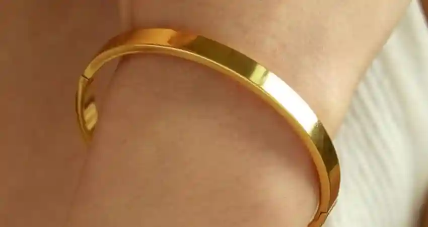 Peruvian gold jewerly bracelets