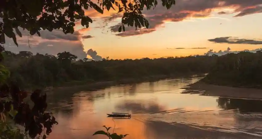 refugio amazonas lodge location