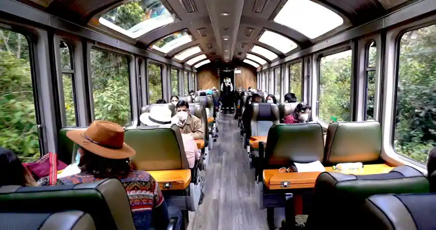 train to machu picchu from sacred valley vistadome train