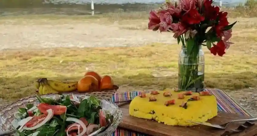 Picnic in cusco huaypo lake