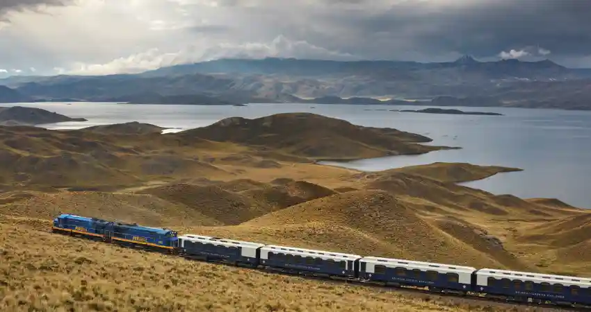 andean explorer luxury train saracocha