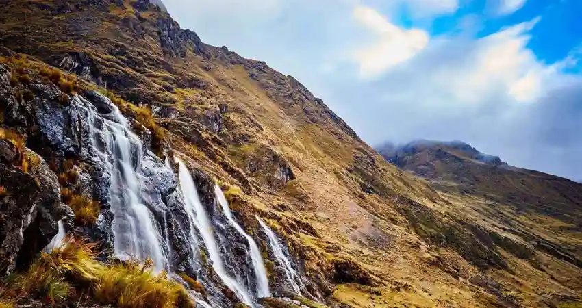 lares luxury trek in peru cusco lares