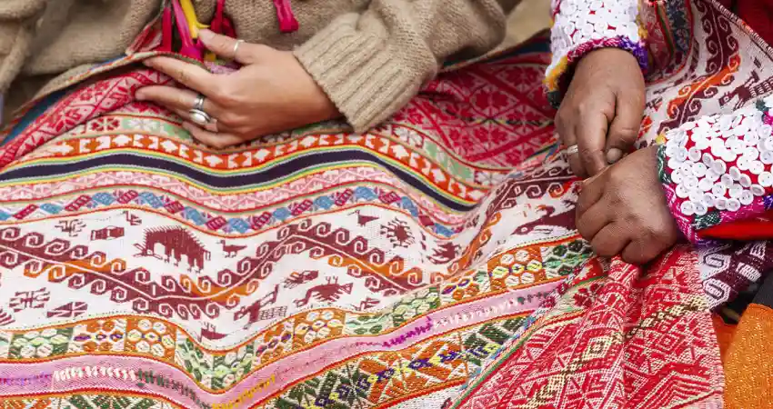 textile tours in peru patacancha