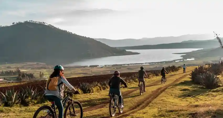 custom peru itinerary sacred valley