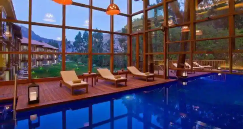 luxury trip to peru cost accomodations