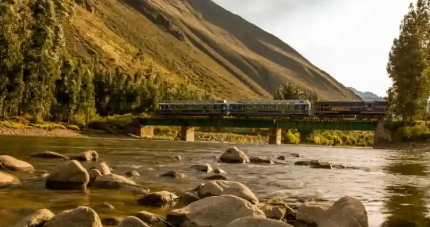 peru luxury train cost sacred valley train 1