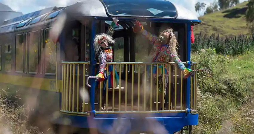 peru luxury train cost vistadome observatory train 1