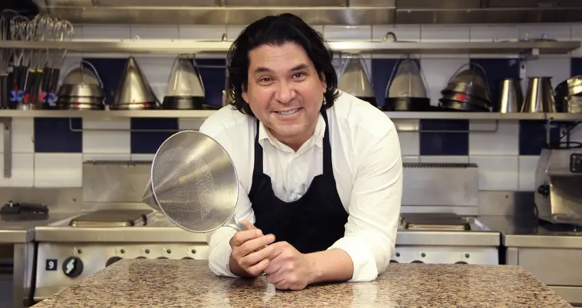 restaurant astrid y gaston cheff