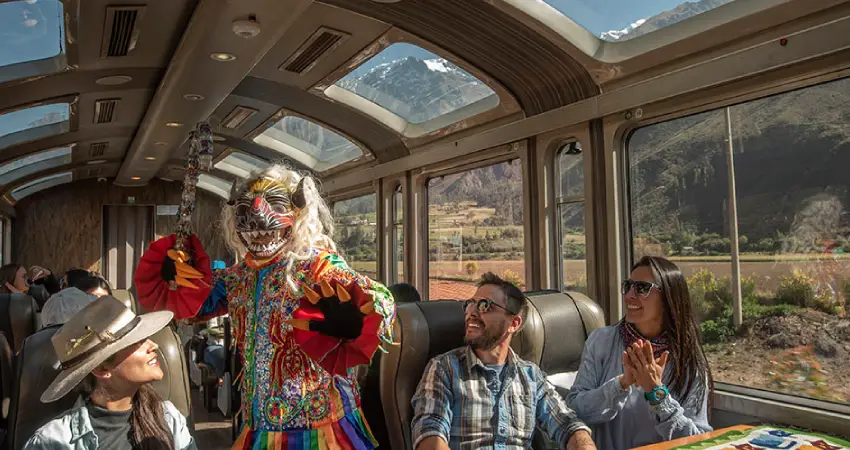 lima to cusco luxury train vistadome