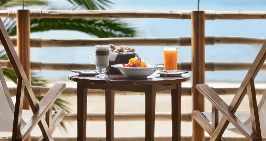 the legend paracas resort restaurante bar azul