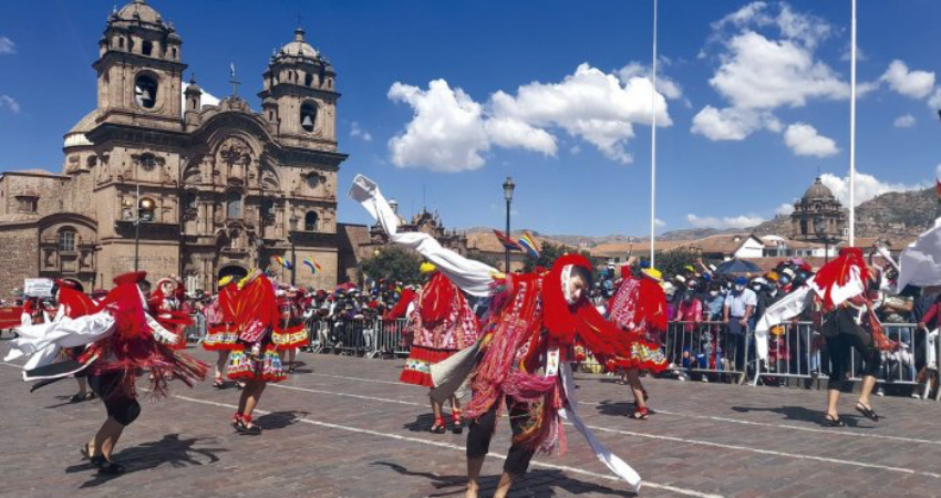 Peru's stunning cities in June, featuring Cusco's vibrant culture and beautiful landscapes.
