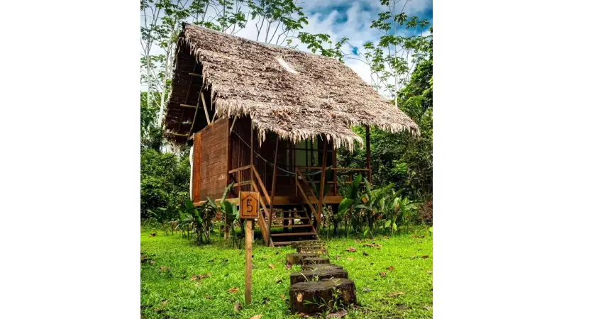 Amak iquitos peru lodge cabin 1