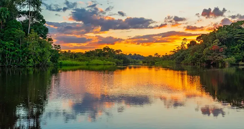 best time to visit amazon in peru april