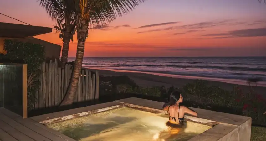 arennas mancora jacuzzi