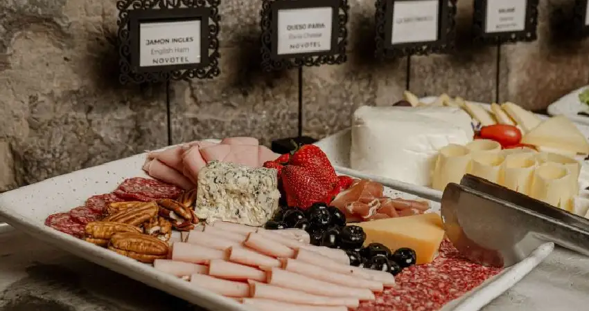 novotel cusco breakfast