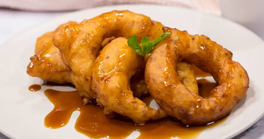 vegan food in peru picarones