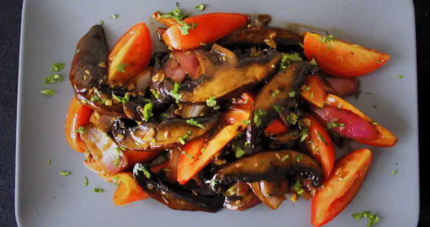 vegan food in peru vegan lomo saltado