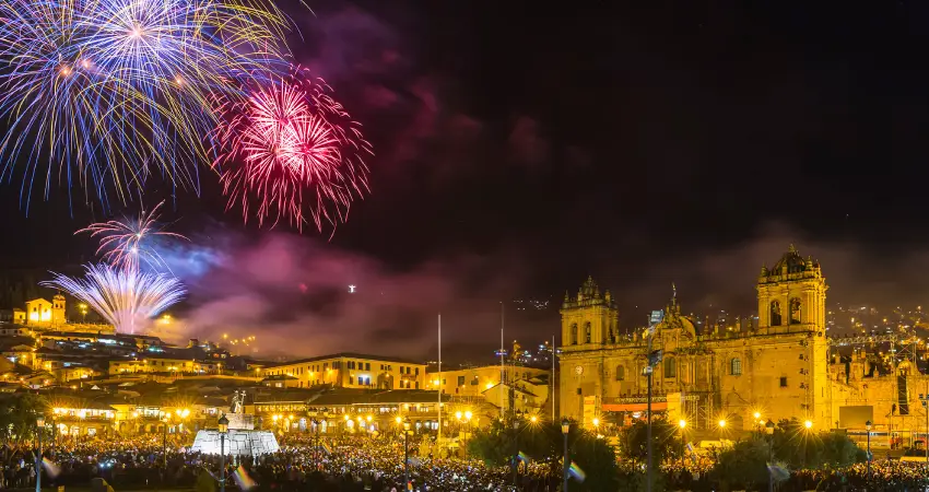 what to do in cusco at night main