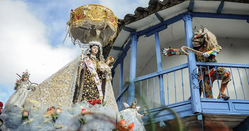 festivals in cusco virgen del carmen